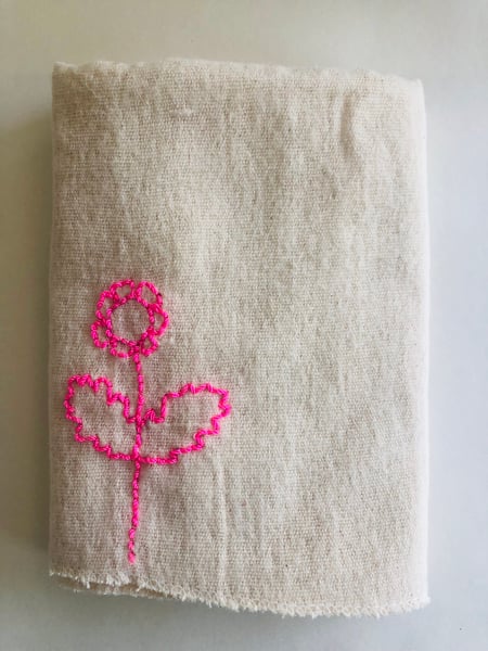 Image of marguerite  bright pink flowered towel 