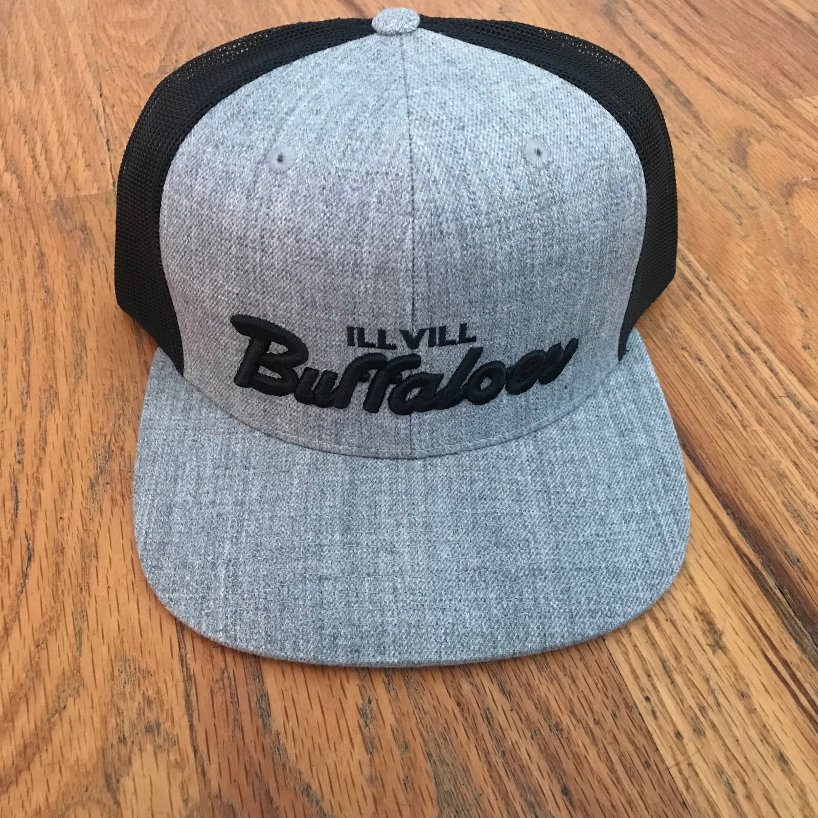 ill vill buffaloes.snapback / Nerdy 