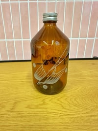 Image 2 of Vase/Flasche Schwalbe/Schädel