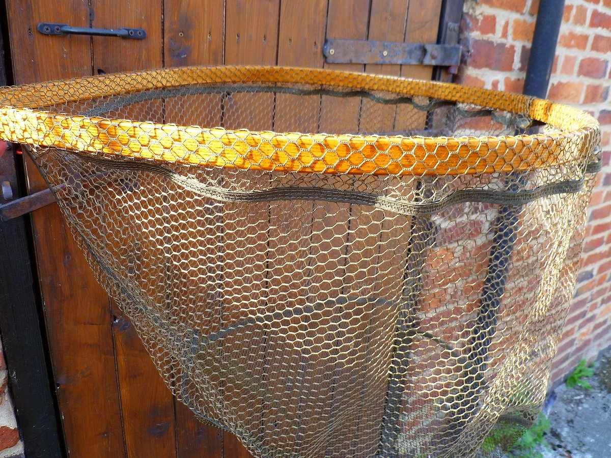 Image of Traditional Ash framed landing net
