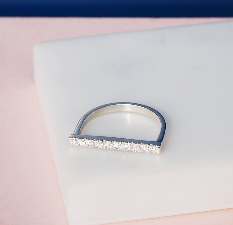 Pavebar Ring Image 3