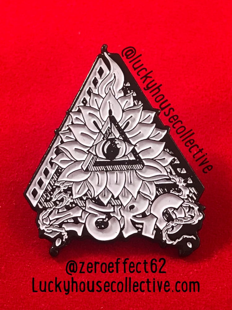 Image of Zero enamel pin