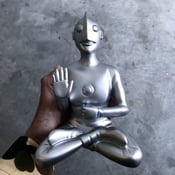 Image of Sitting Gaia [Silver of Hope Edition]