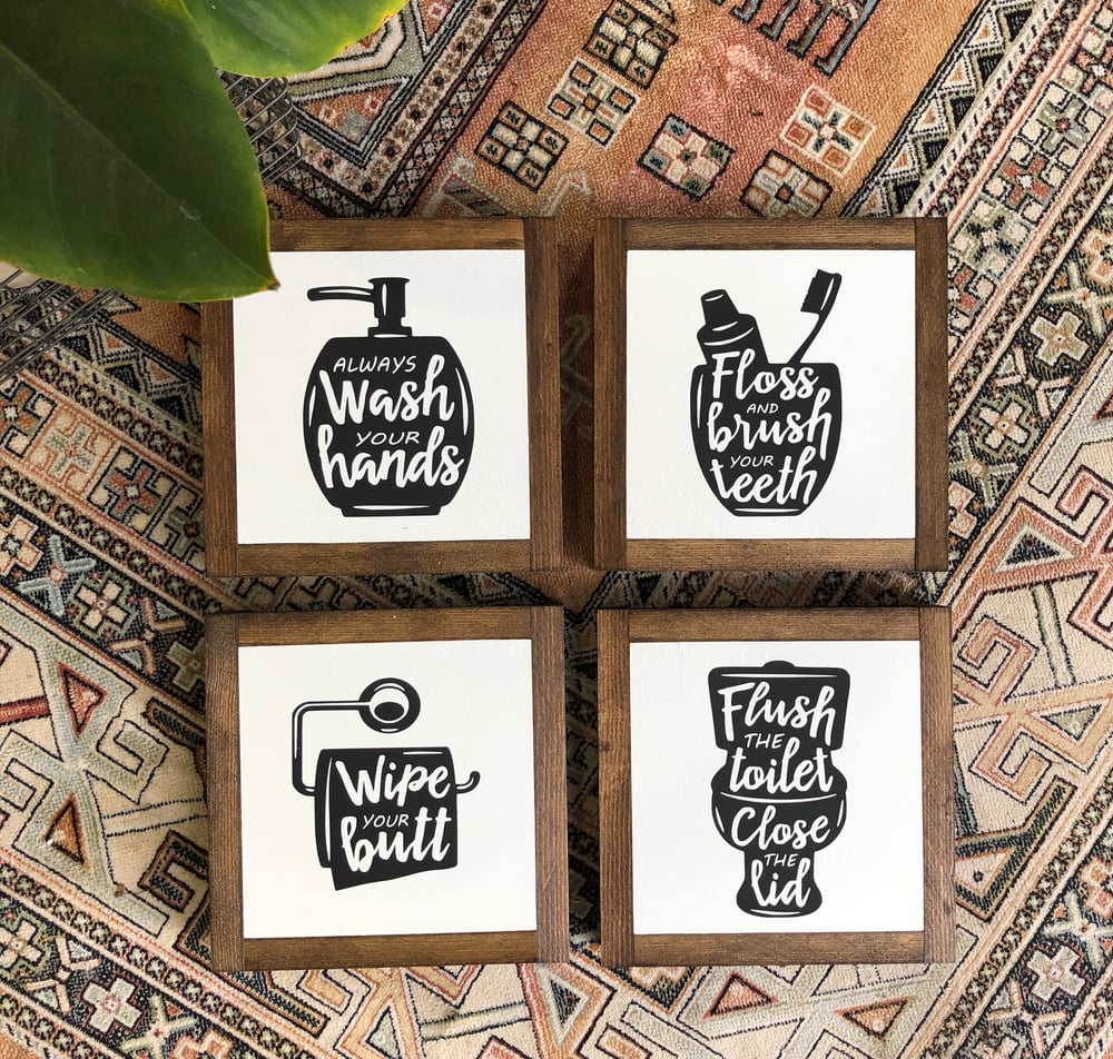 Image of Bathroom Set