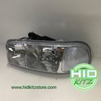 Image 2 of 99-06 GMC Sierra Clear Head Lights