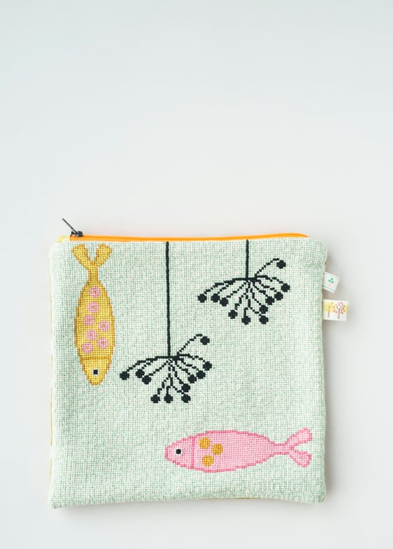 Image of Garn-iture Embroideri Kit / Gone fishing (small)