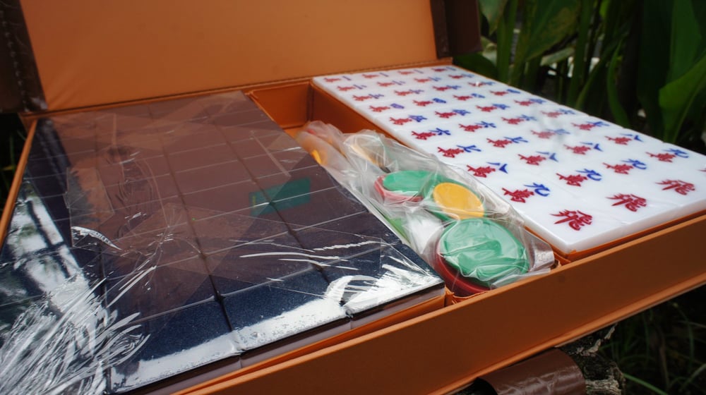 Image of A2 Premium Dark Blue Mahjong Set