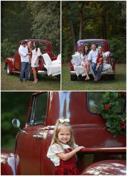 Image of Red Truck Christmas Mini Sessions