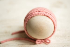 Image of {New!} Twisted Rib Border Special Bonnet