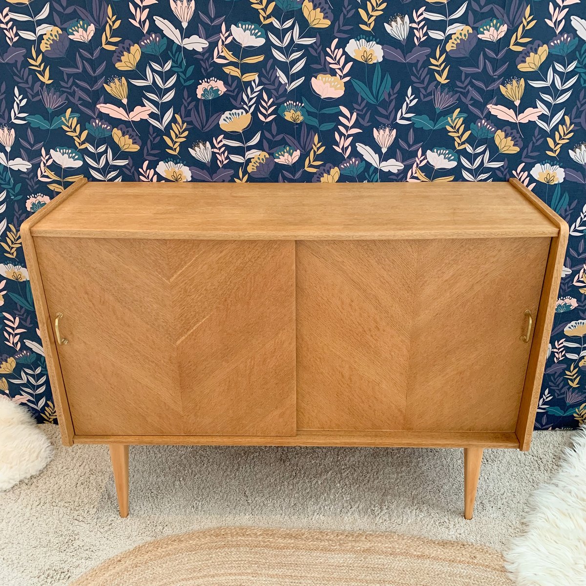 Image of VENDU/SOLD OUT Buffet Compas Flower