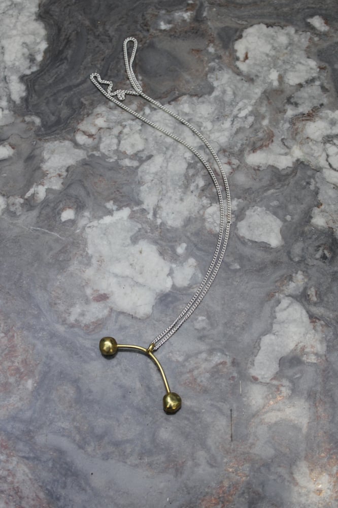 Image of BAR BERRY NECKLACE