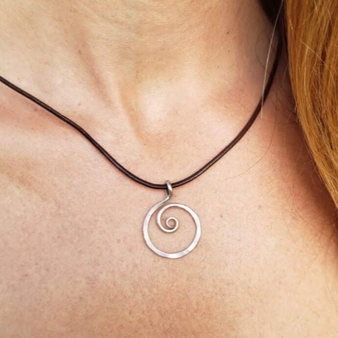 Image of Petite Spiral Wave Necklace