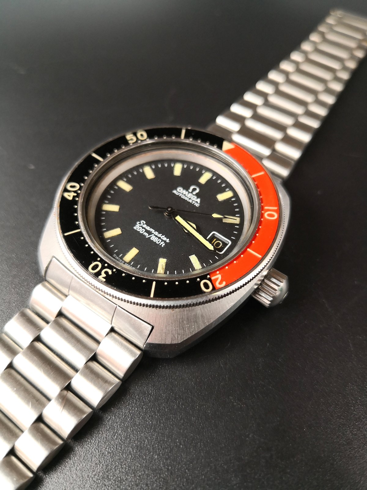 Omega Seamaster 200m - price on request | Vintage Watches Napoli