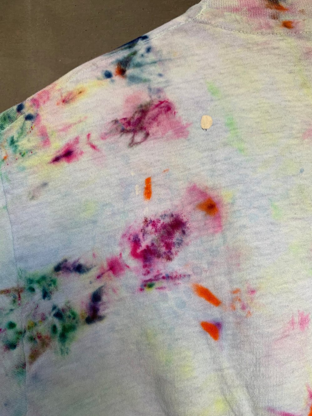 Image of rainbow tie dye on vintage tee - medium 3