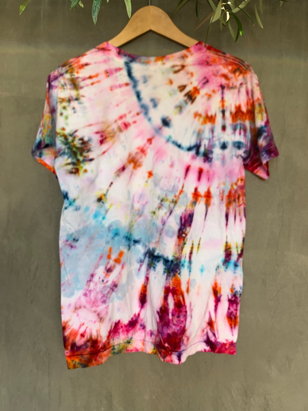 Image of rainbow tie dye vintage tee - vneck small