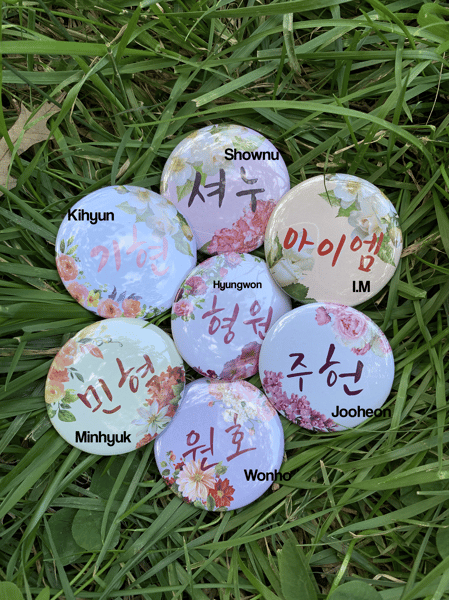Image of Monsta X name buttons