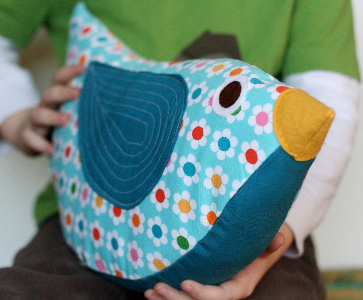 Image of Katie Bird Pillow PDF Sewing Pattern