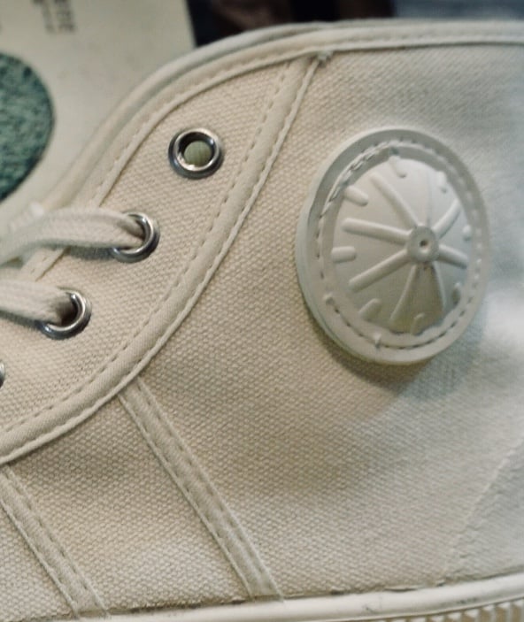 VEGANCRAFT Czech army trainer hi sneaker shoes made in Slovakia Image 3