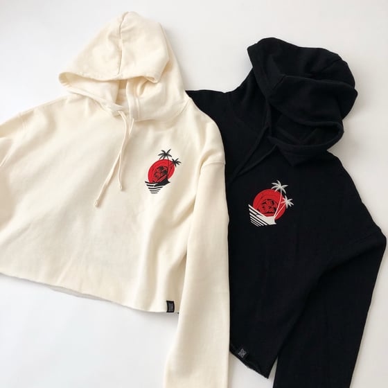 Image of DIP 2.0 CROPPED HOODED SWEATSHIRT