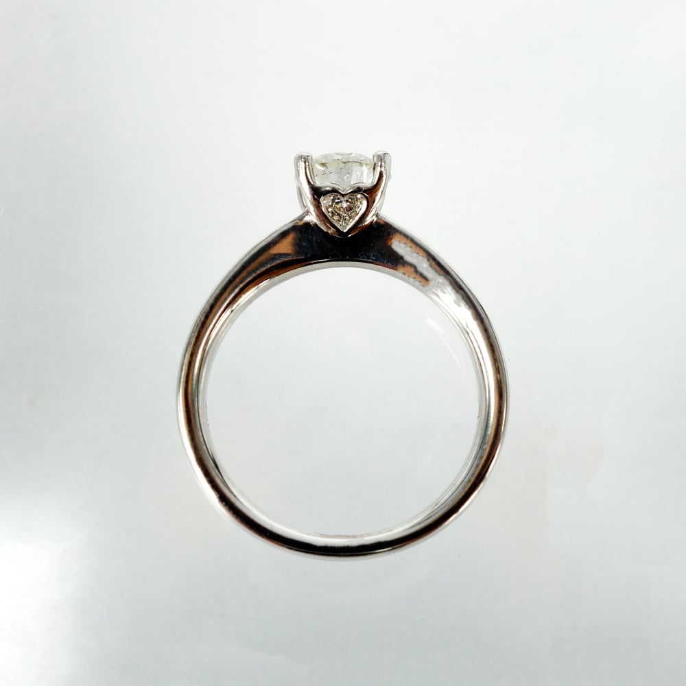 Image of 18ct white gold four claw diamond solitaire engagement ring. pj5545
