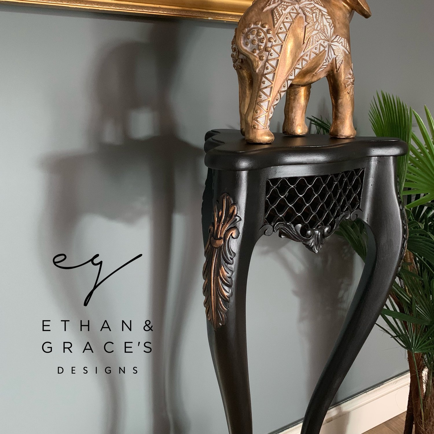 Image of Black & copper plant stand