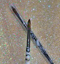Image 1 of Marble Kolinsky Brush #14