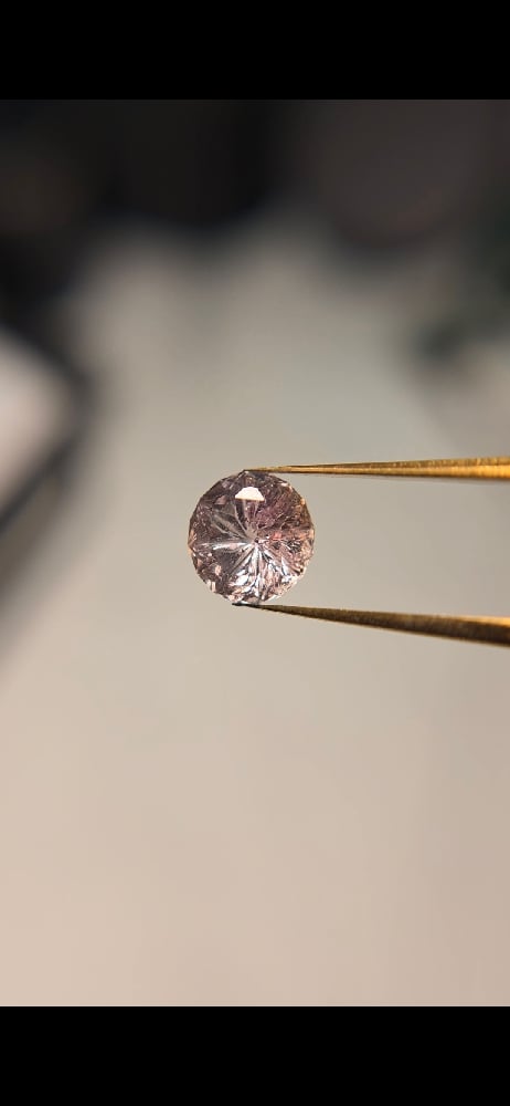 Image of Umba sapphire fantasy cut