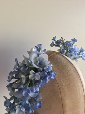Image of Soft blue flower headpiece 