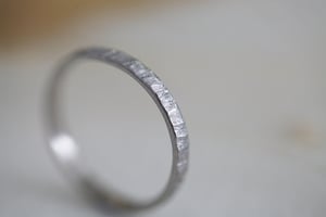 Image of Platinum 2mm horn texture ring