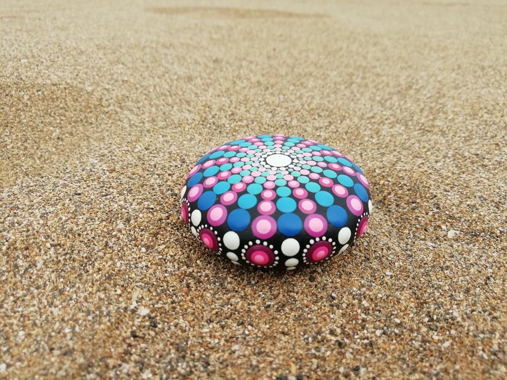 Image of Sea urchin stone 1 Blue, pink - Dot Art by Alberto Martin