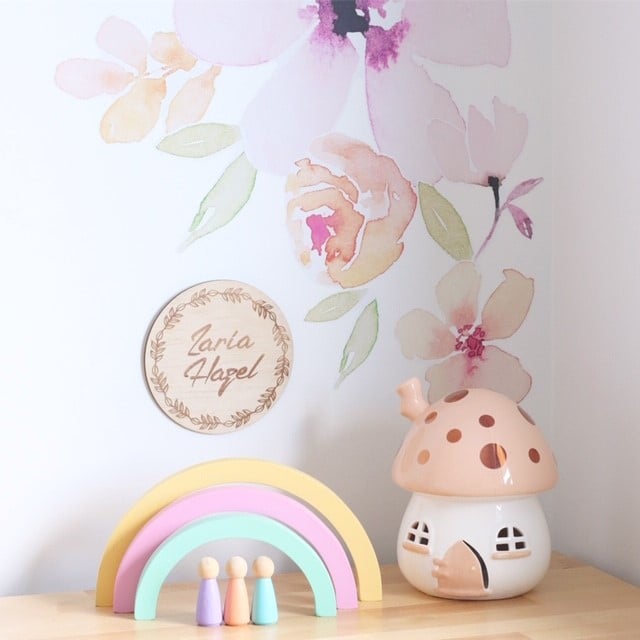 Image of Female Wooden Pegs (Set of 3)