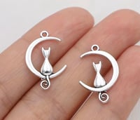 Image 2 of Zinc Alloy Moon Cat