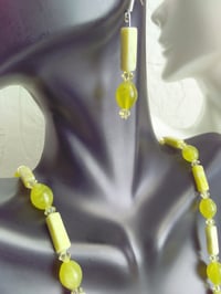 Image 3 of LEMON JADE NECKLACE SET