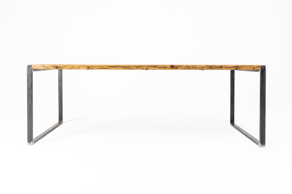 Image of dining table RAW