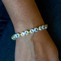 Image 2 of ‘Lola’ vintage glass pearl bracelet 
