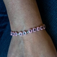 Image 2 of ‘Je t’aime’ peach pink freshwater pearl bracelet 