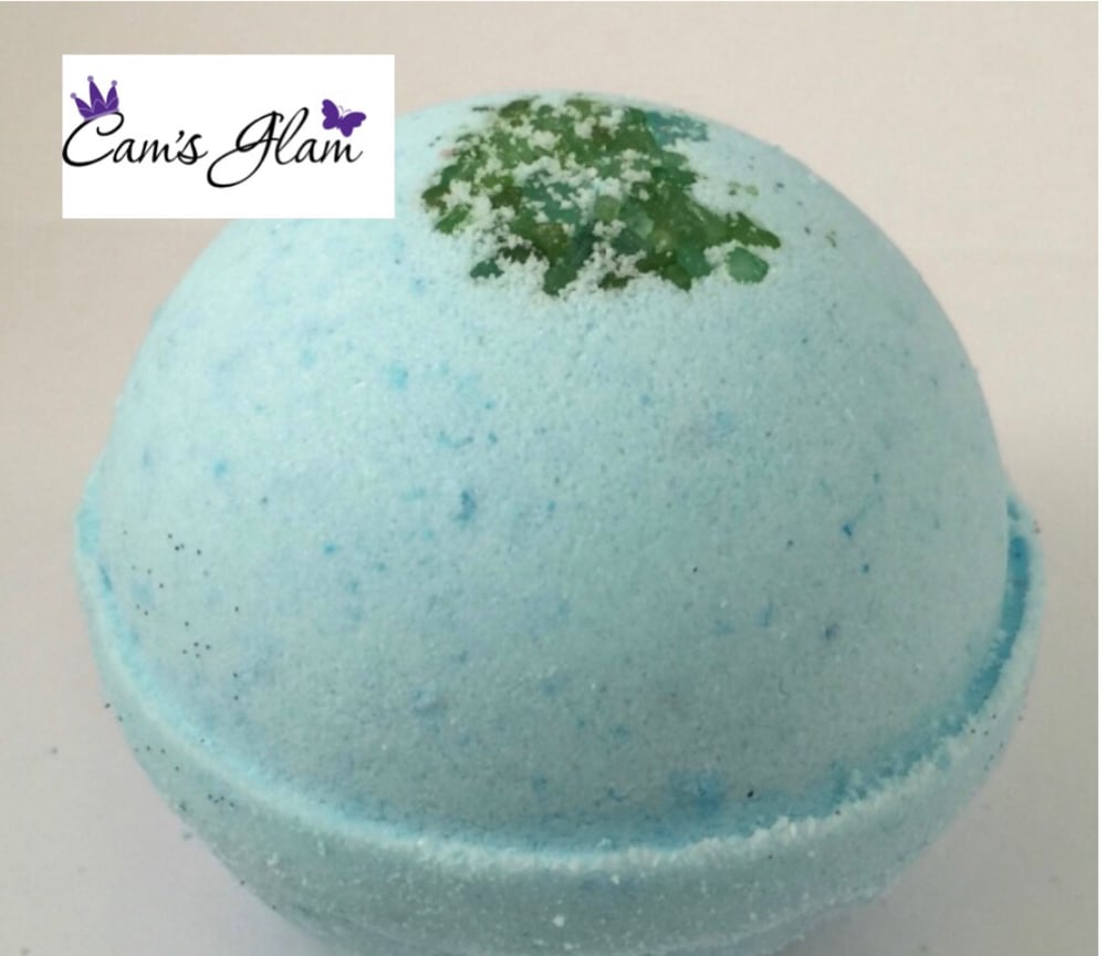 Image of Eucalyptus Bath Bomb w/ Matching Soap