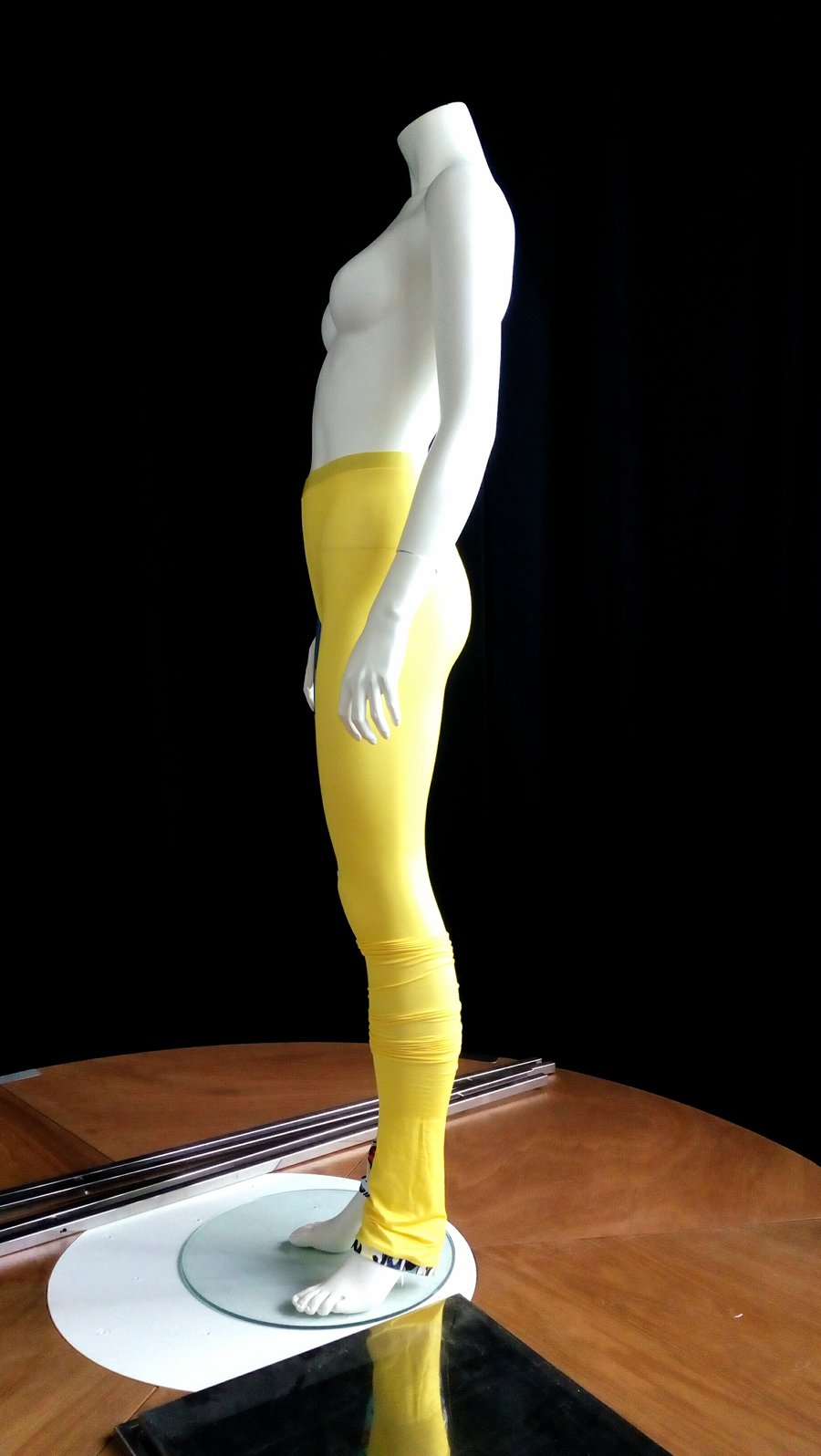 Image of The Stepping Leggings - half printed (yellow)