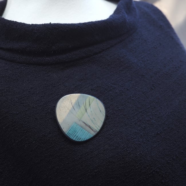 Elements Range - Mere Porcelain Brooch (Rounded)