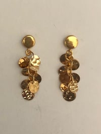 Mini gold disc earrings