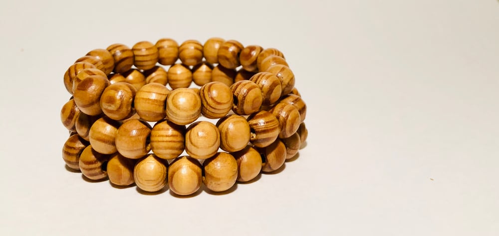 Image of Brown Wood Bead Bracelet / Mala