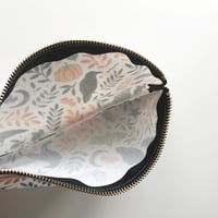 Image 4 of Halloween spooky pouch!