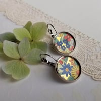Image 3 of Flower Power Earrings