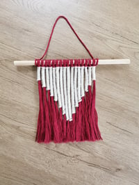 Merlot wall hanging