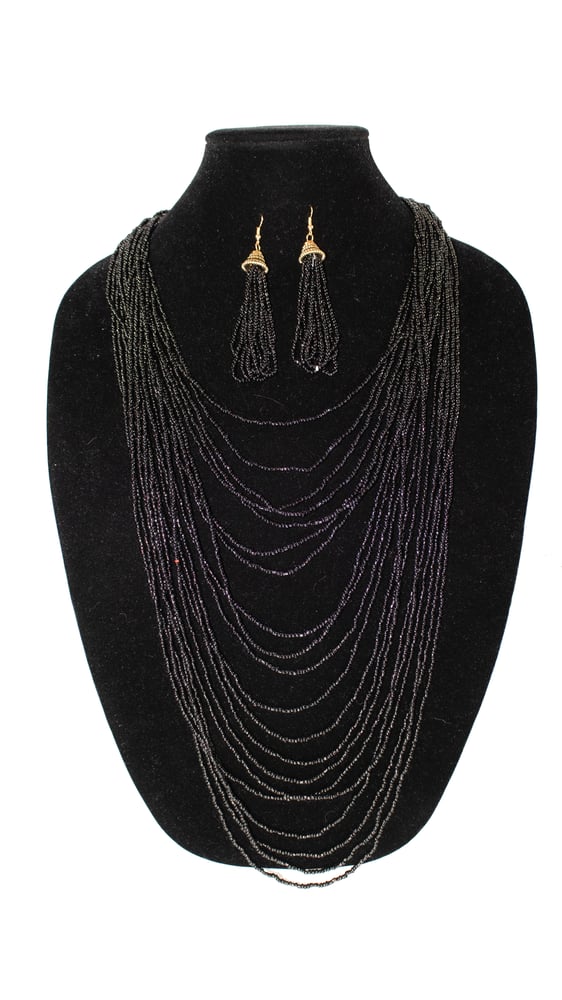 Image of Draping Seed Bead Necklace