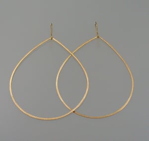 Image of TS399, Large hammered drop hoop