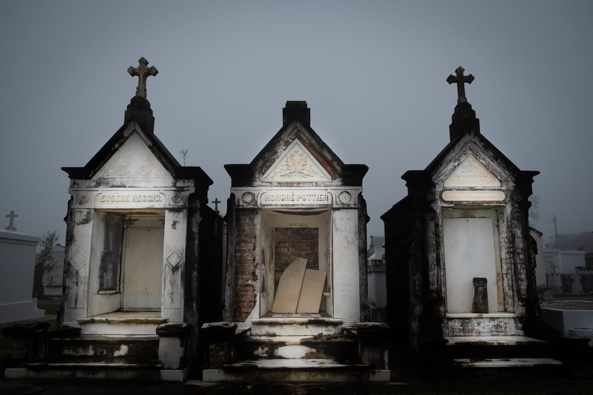 Reggio Pottier LaCoste / New Orleans Cemetery Print