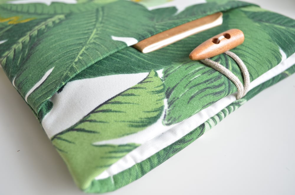 Image of Tropical Fern Laptop Sleeve, Tablet Sleeve Case, Fit any MacBook Air, Pro, iPad, Surface Pro, Kindle