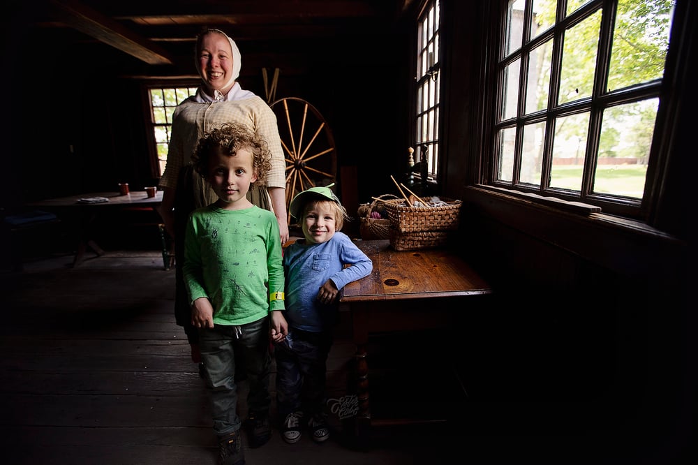 Image of Family Hike Adventure // Field trip :: Deposit