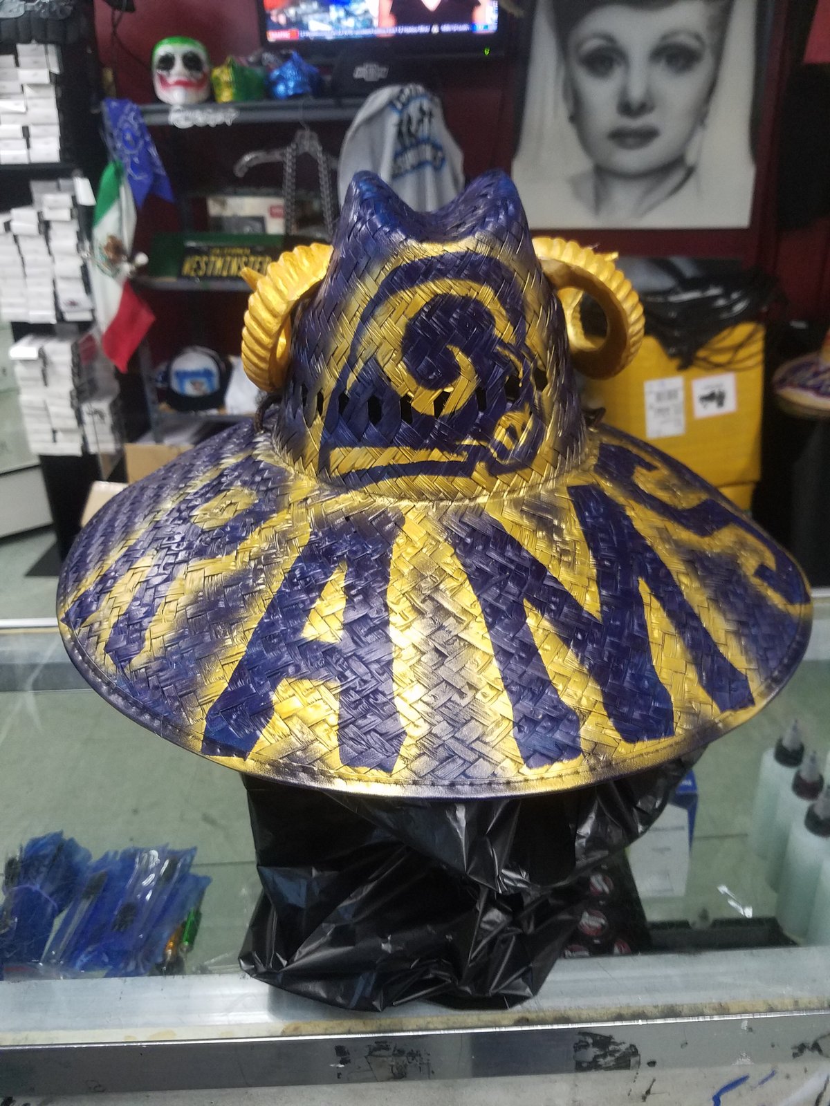 Los Angeles Rams solid blue gold horns airbrush straw hat